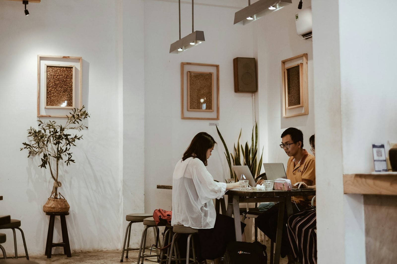 Utilizing collegial counseling for Change Management
